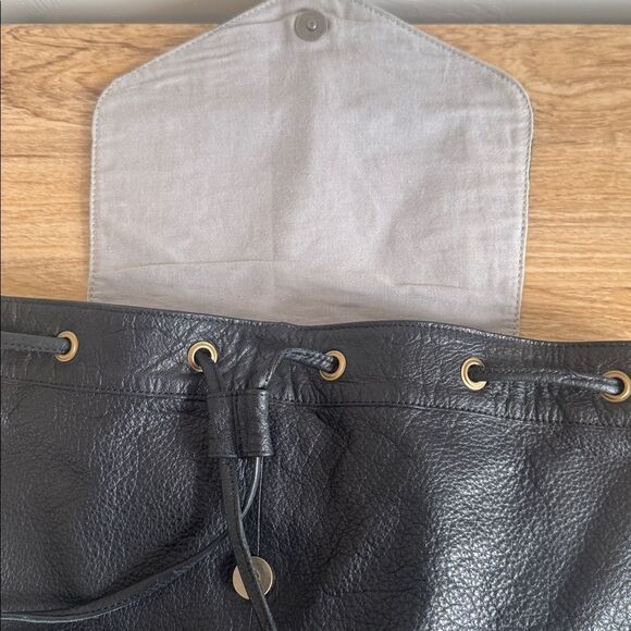 Anthropologie DAY & MOOD Black Leather Backpack Sleek Minimalist Chic Casual EUC main image 15